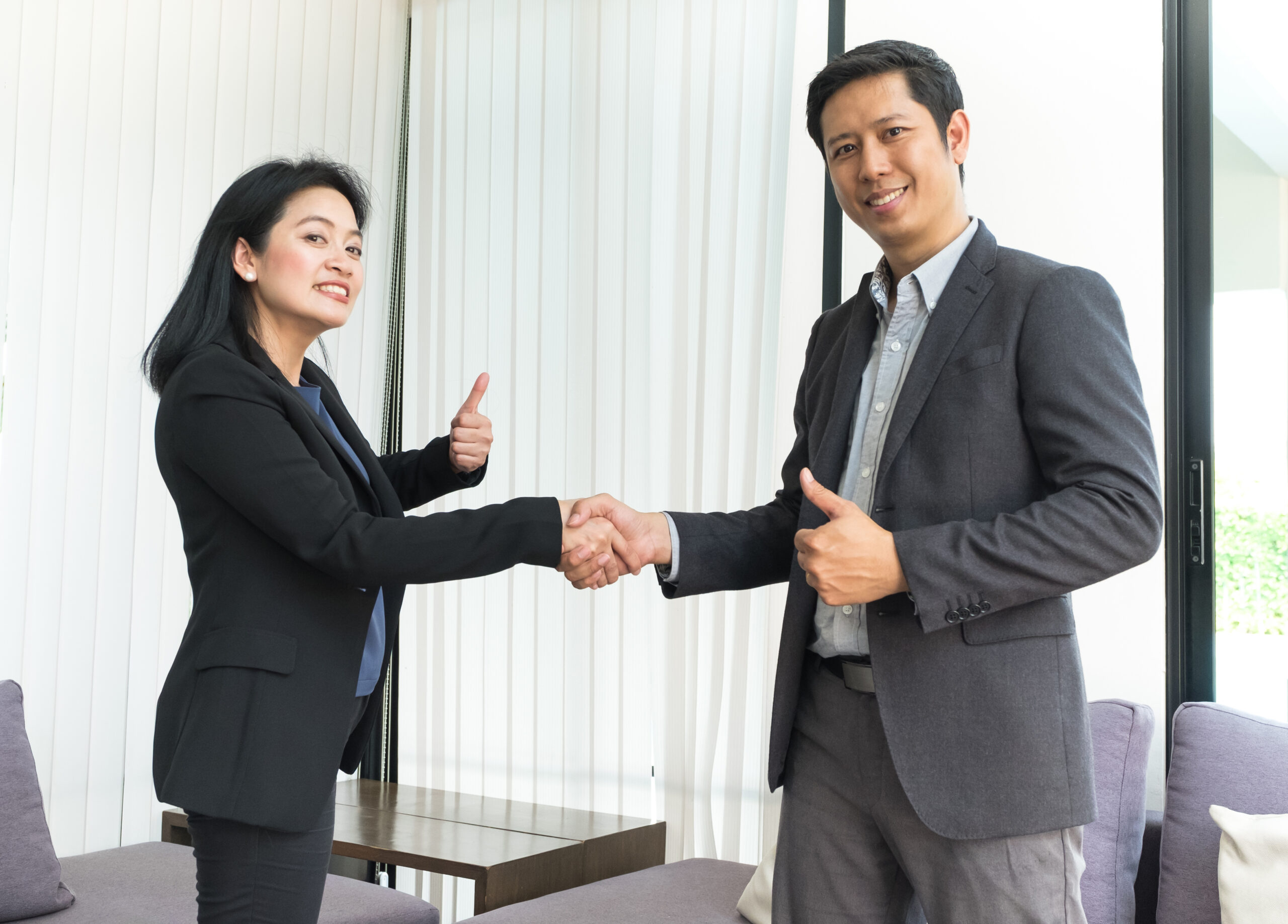 Refer A Client To EVES And Earn ₱10,000! Refer A Client To EVES And Earn ₱10,000!
