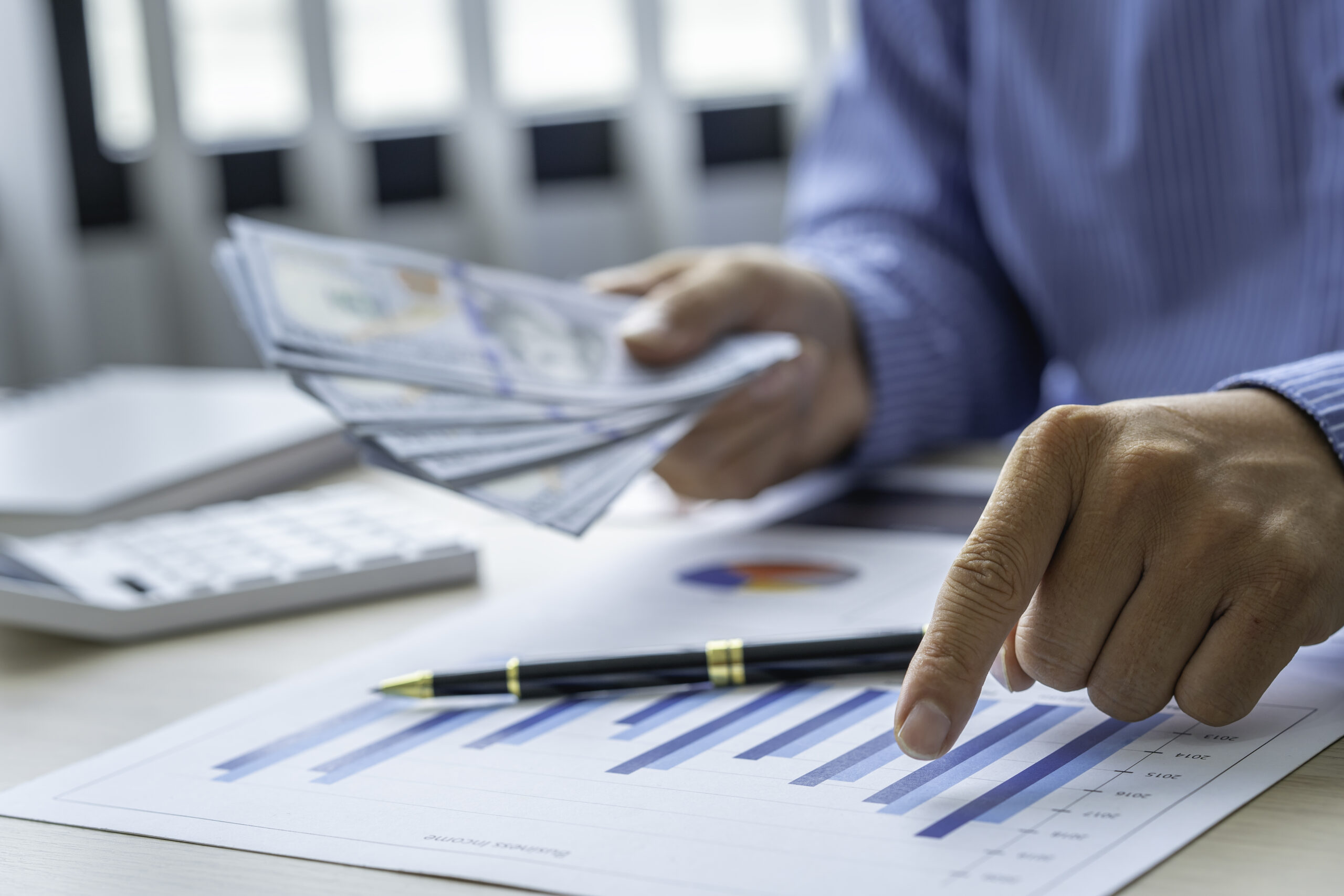 How Offshore Bookkeeping Enhances Cash Flow Forecasting