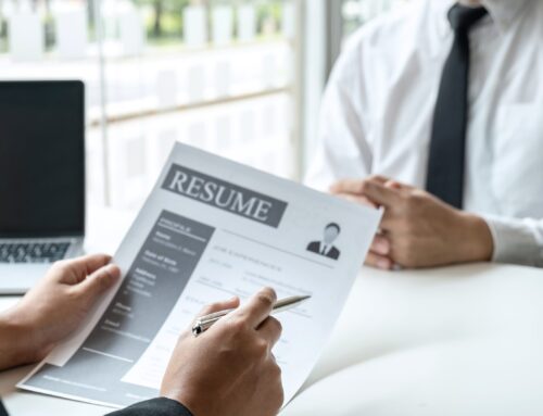 How to Write a Resume That Gets Recruiters’ Attention (In As Little As 6 Seconds)