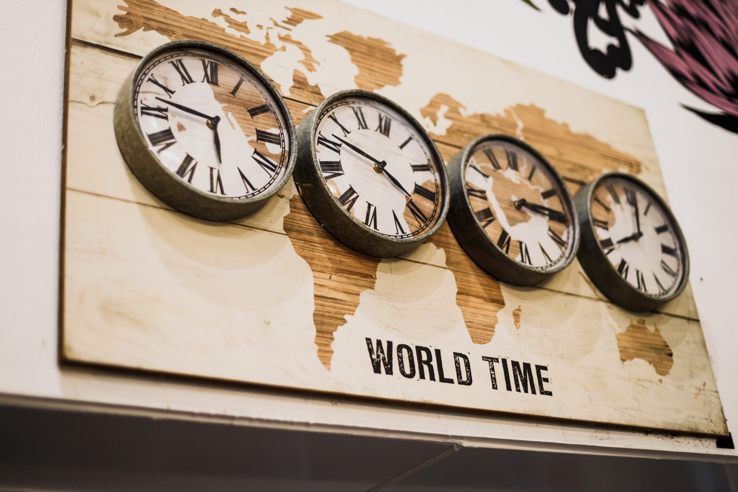 How Time Zones Can Be an Advantage
