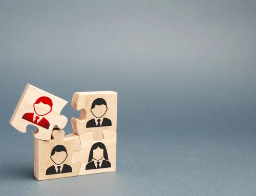 IT Outsourcing: A Guide to Benefits, Risks, and Implementation